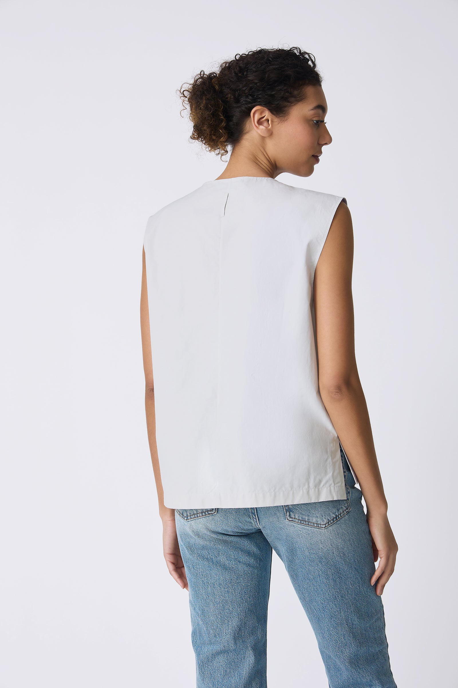 Kal Rieman Ava V-Neck Shell in Stone on model back view
