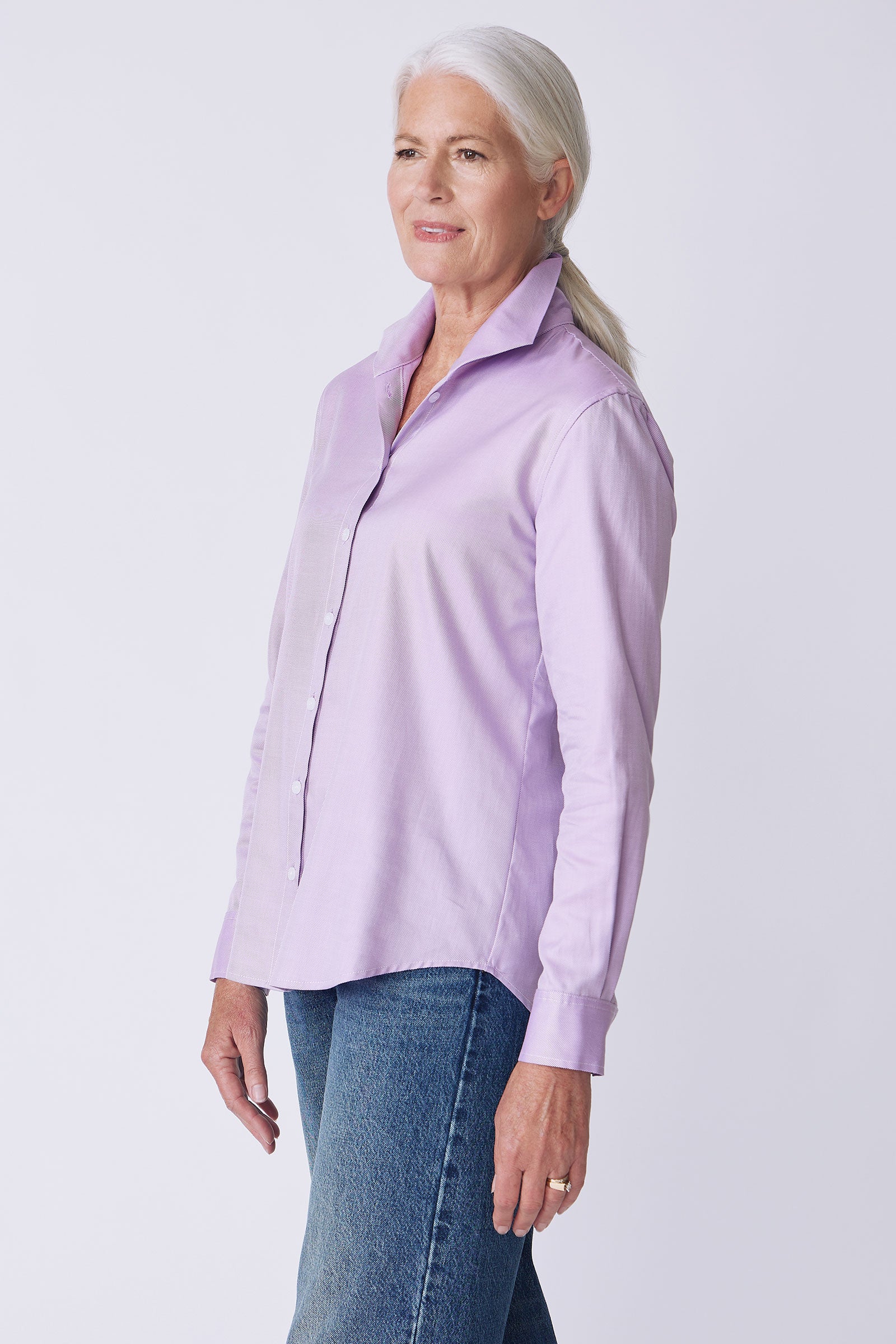 Ginna Box Pleat Tailored Shirt in Violet soft twill on model side view detail