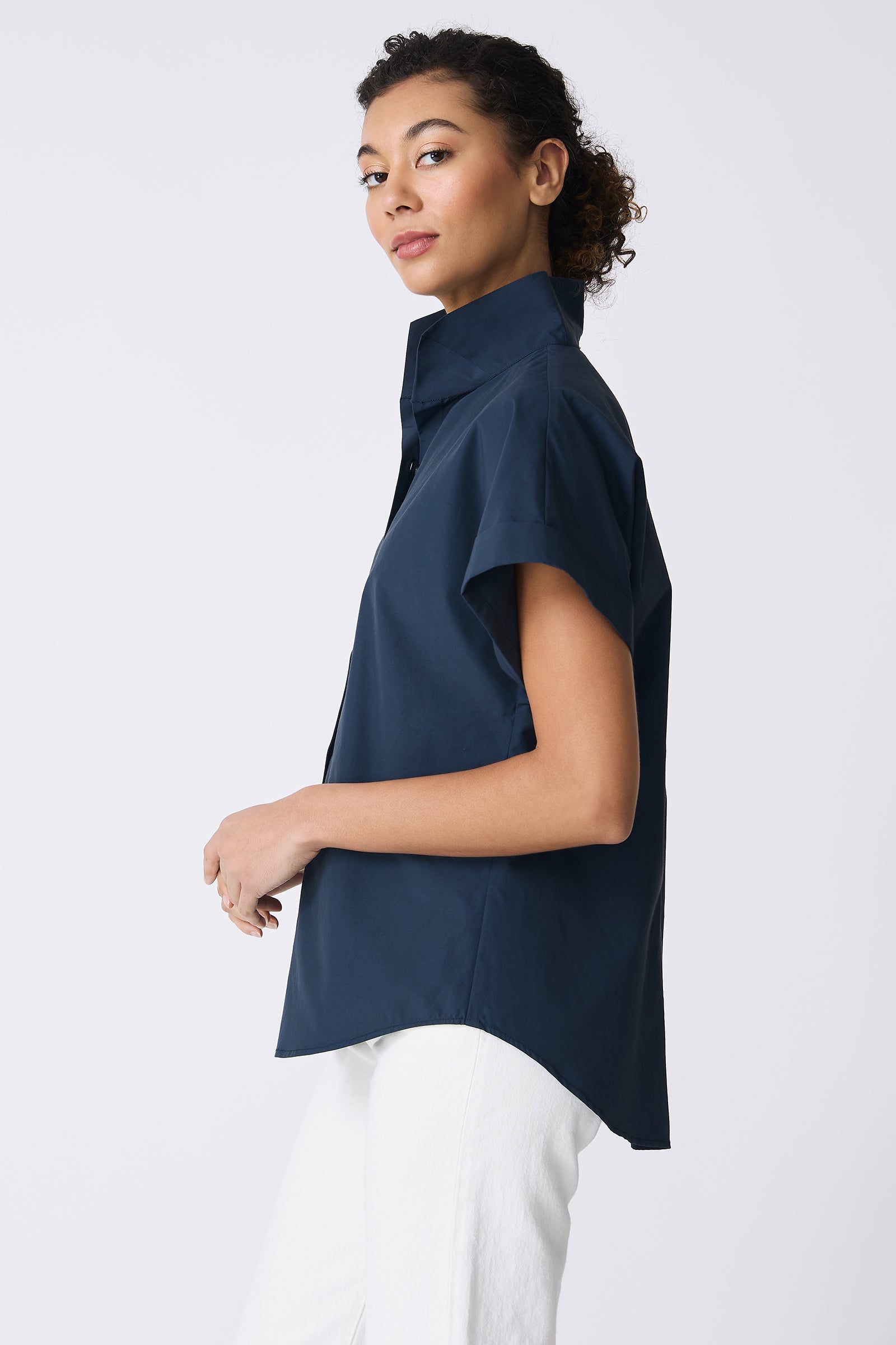 Kal Rieman Ali Kimono Top in Summer Navy on model side view