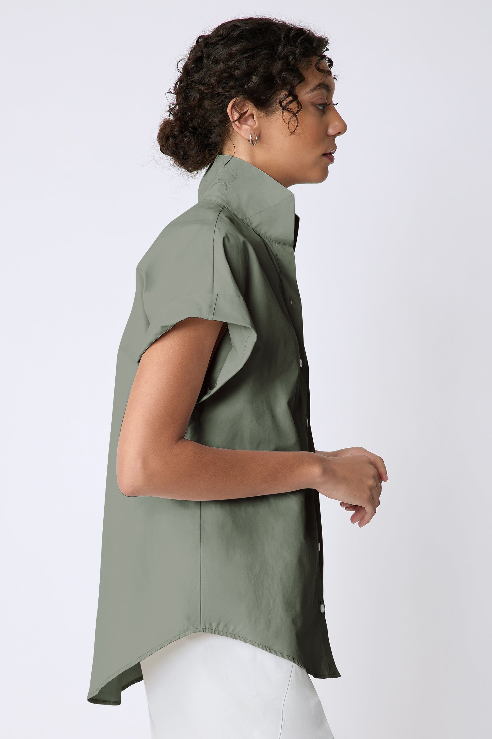 Kal Rieman Ali Kimono Top in Italian broadcloth Color cactus on model side view detail