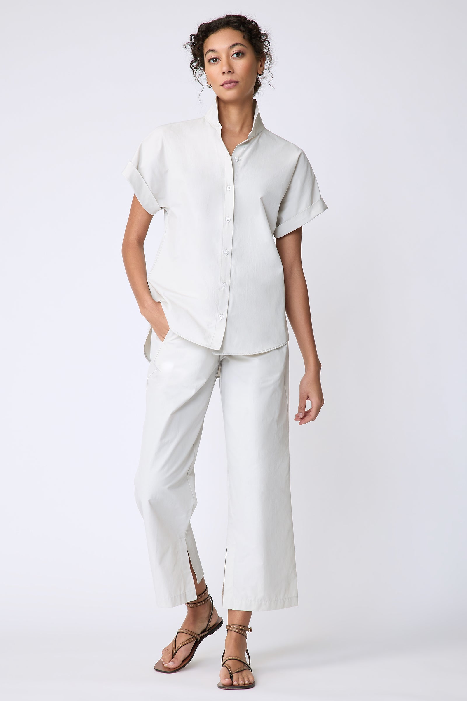 Kal Rieman Ali Kimono Top in Italian broadcloth color stone on model front view full length