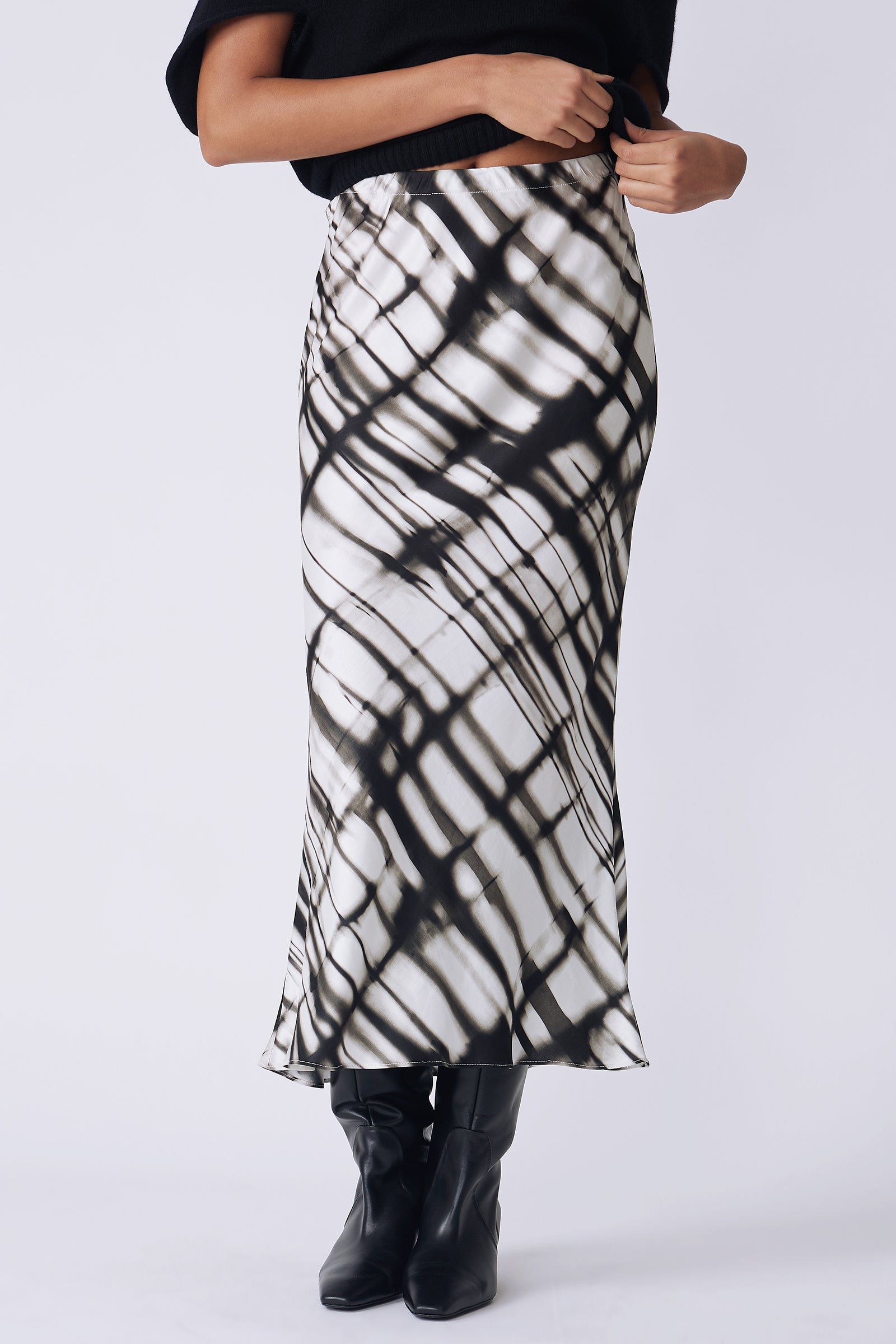 Kal Rieman Bias silk skirt in watercolor print on model front view detail