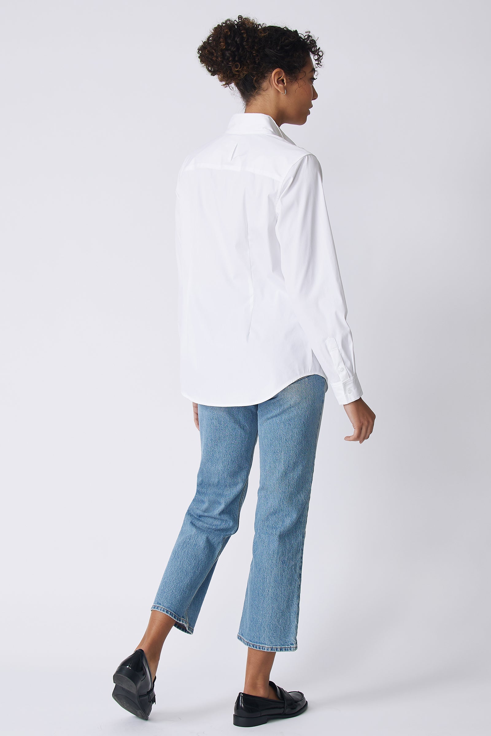Kal Rieman Double Collar Shirt in white stretch poplin on model front view walking