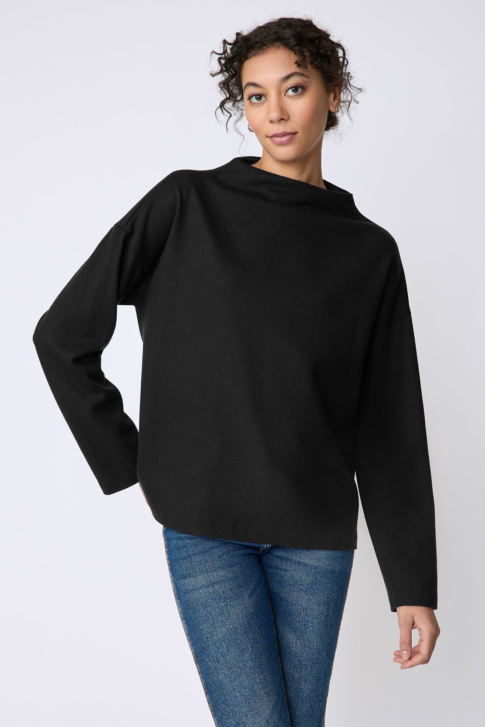 Kal Rieman Ethel mock funnelneck in black felted jersey on model front view detail