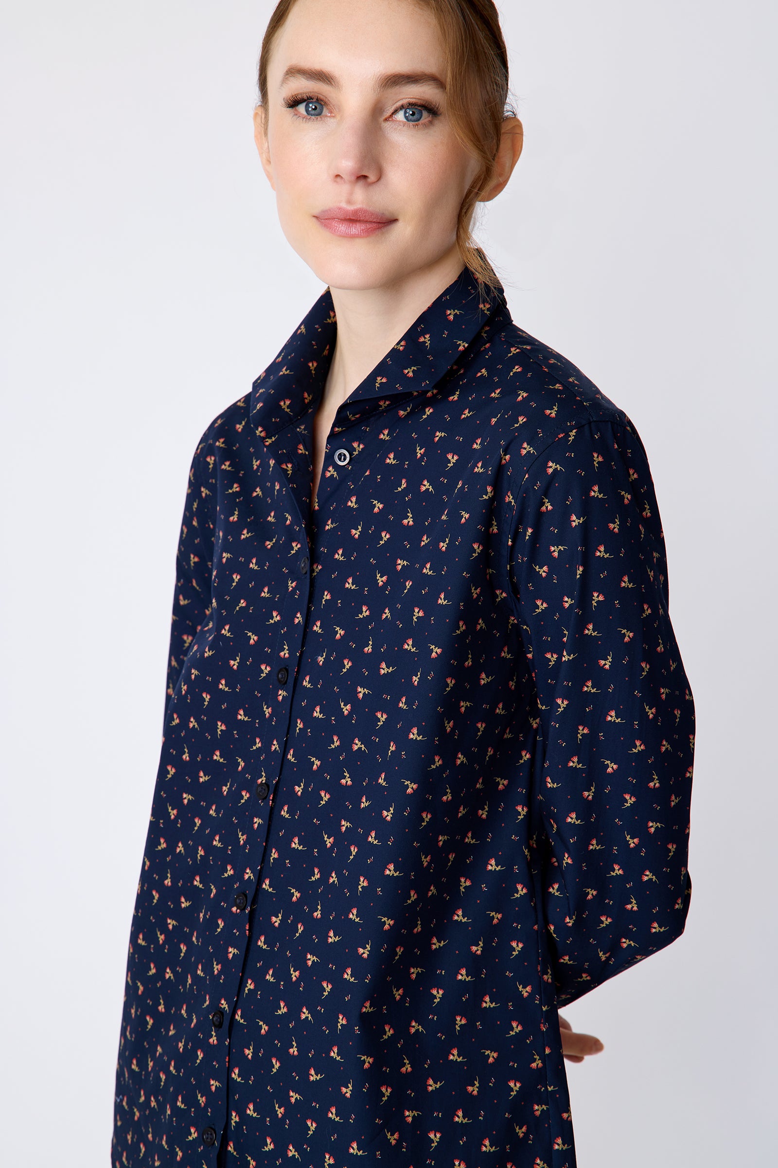 Kal Rieman Ginna Box Pleat Shirt in Mini Floral on model detail hands behind back