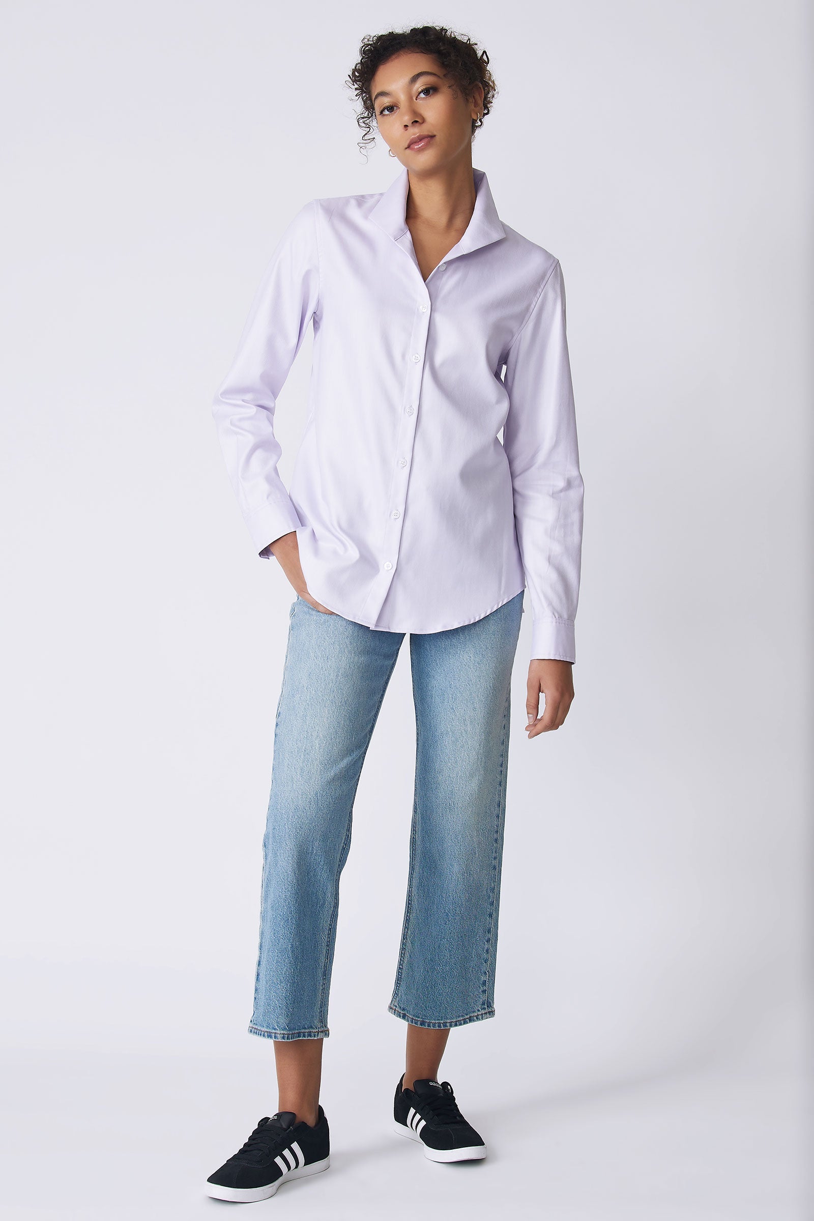 Kal Rieman Ginna Box Pleat Tailored Shirt in lavender fine herringbone on model front view full hand in pocket