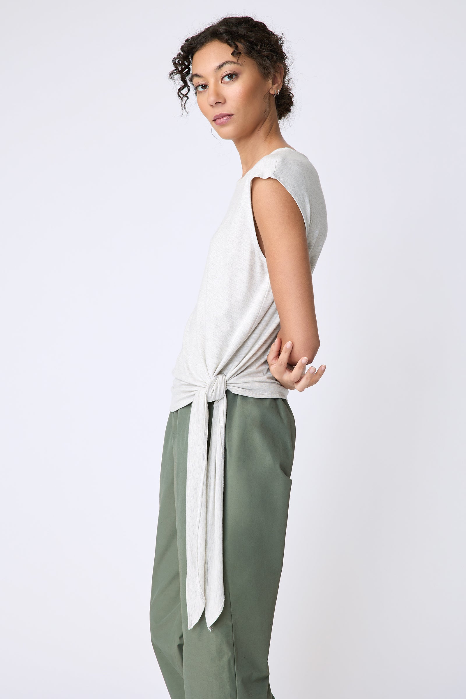 Kal Rieman Sonia Side Tie Tank in oatmeal on model side view hands behind back