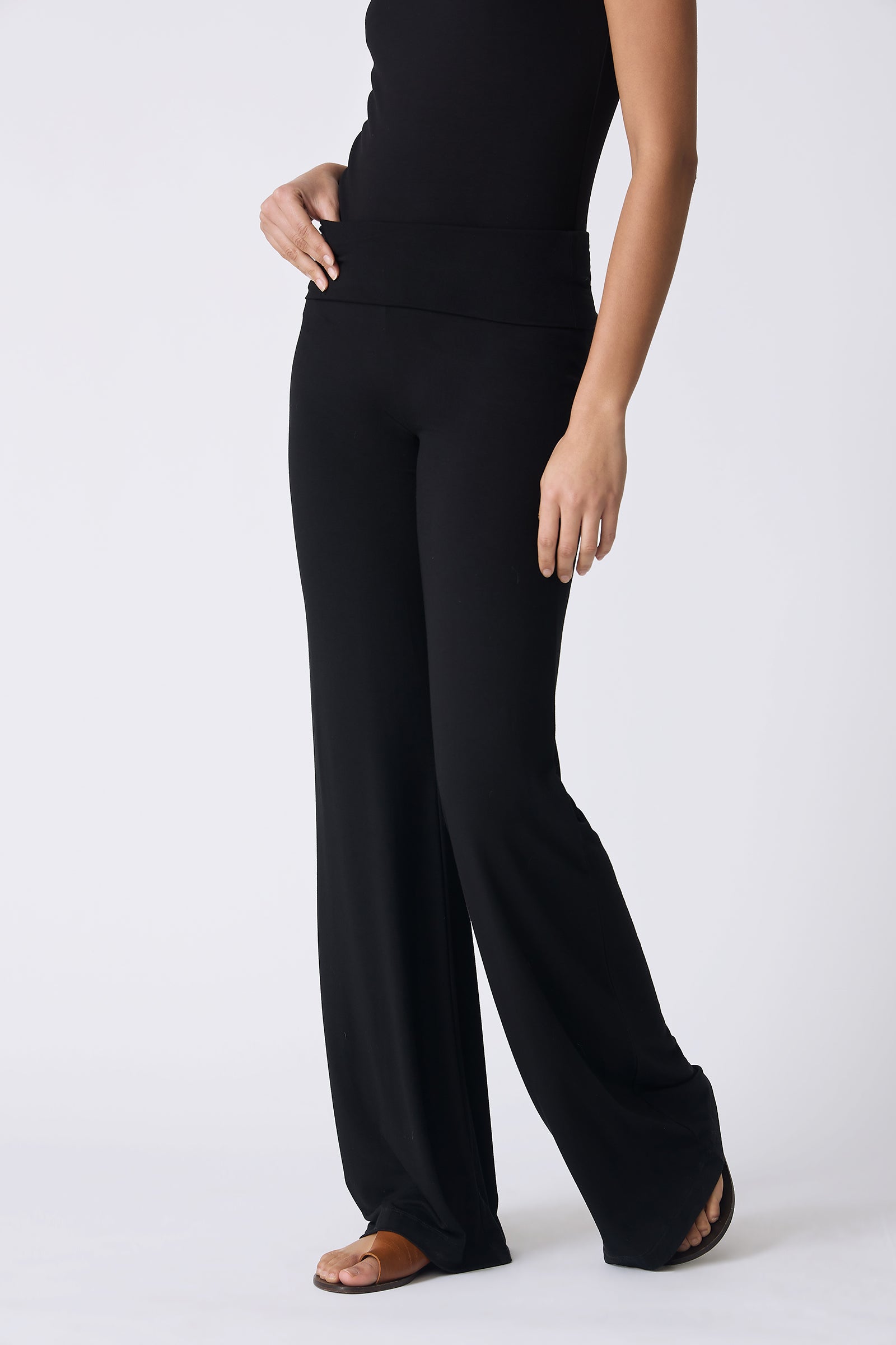 Kal Rieman Zoe Jersey Wide Leg Pant in Black on model detail front view
