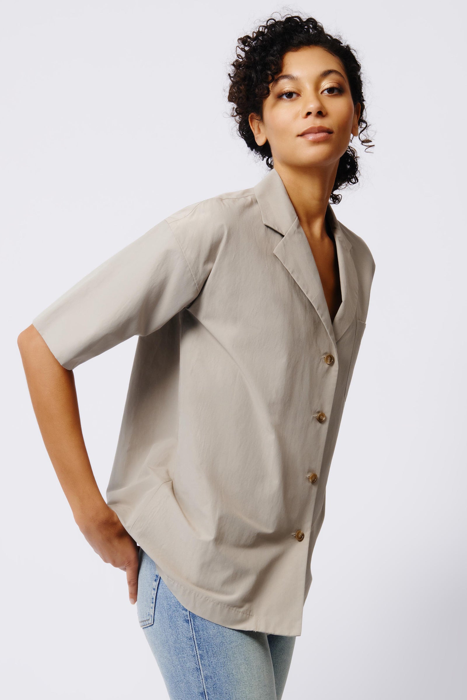 Kal Rieman Hudson Shirt Jacket in Military Khaki on Model Side View Crop