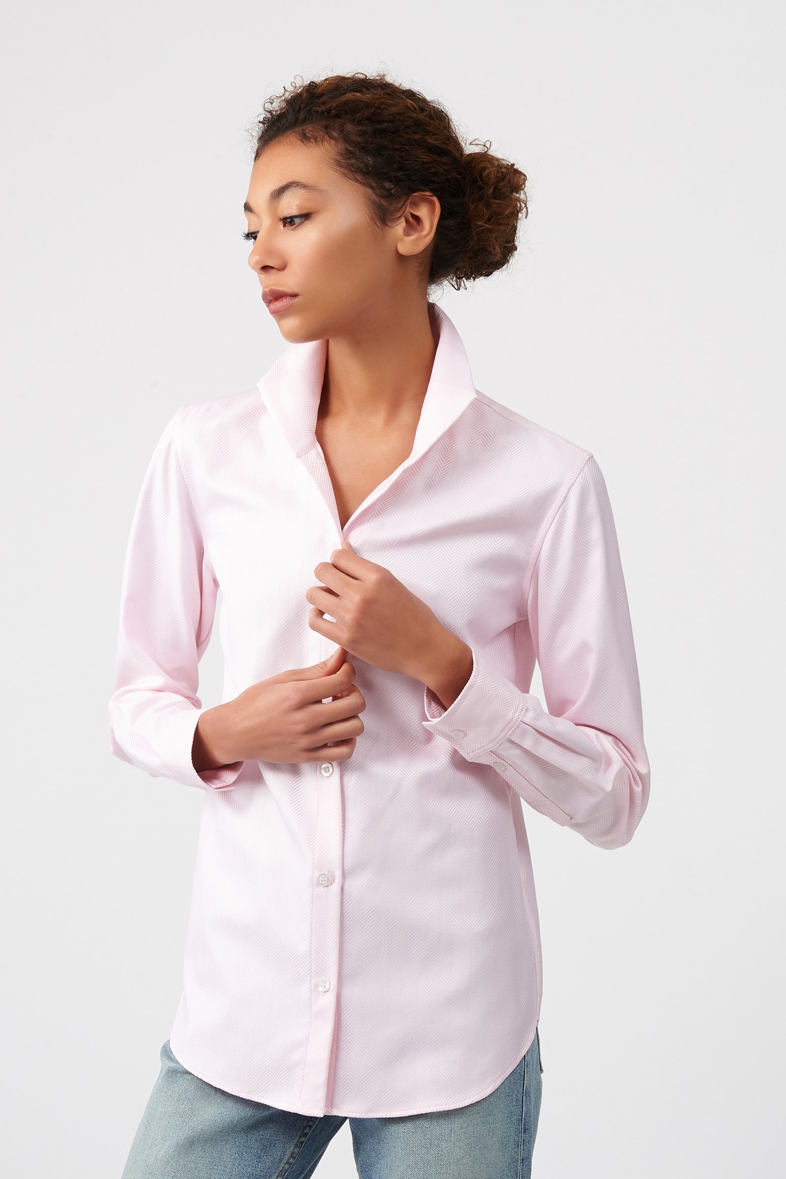 Kal Rieman Ginna Box Pleat Shirt in Pink Herringbone on Model Front View