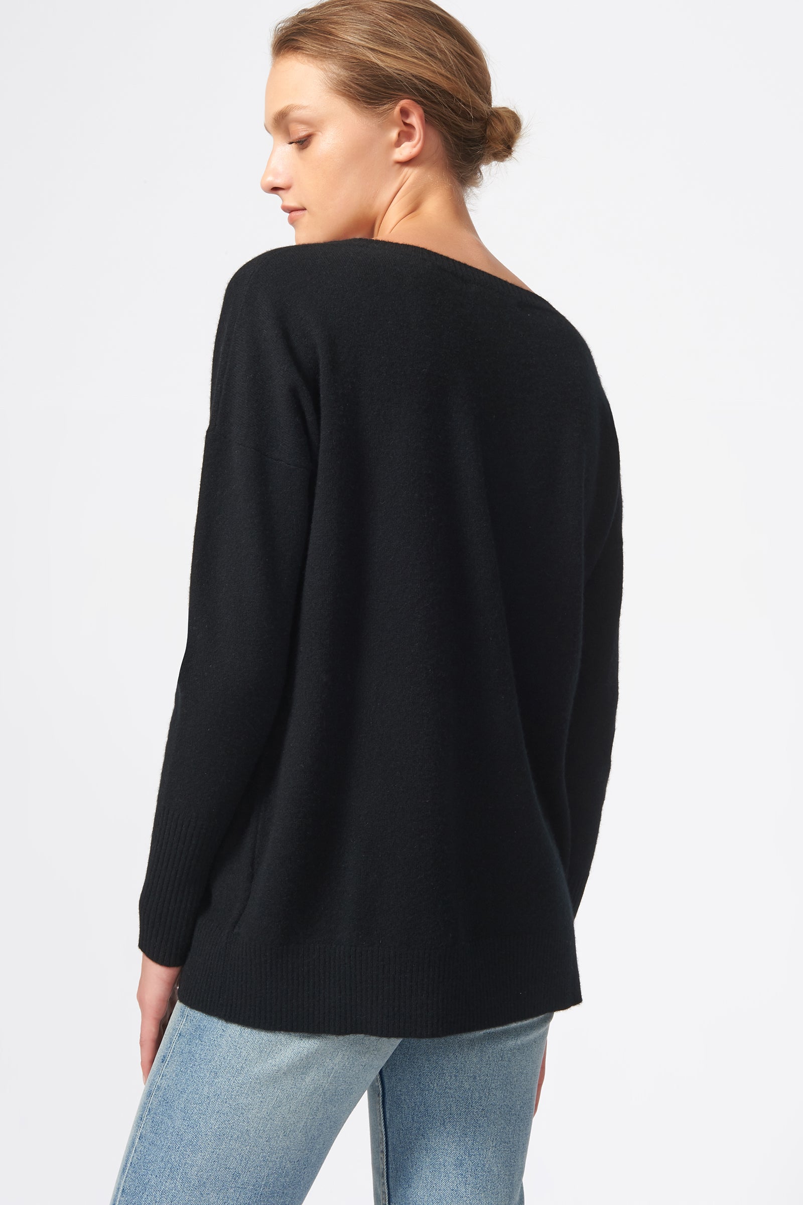 Kal Rieman Cashmere V Neck in Black on Model Detail View