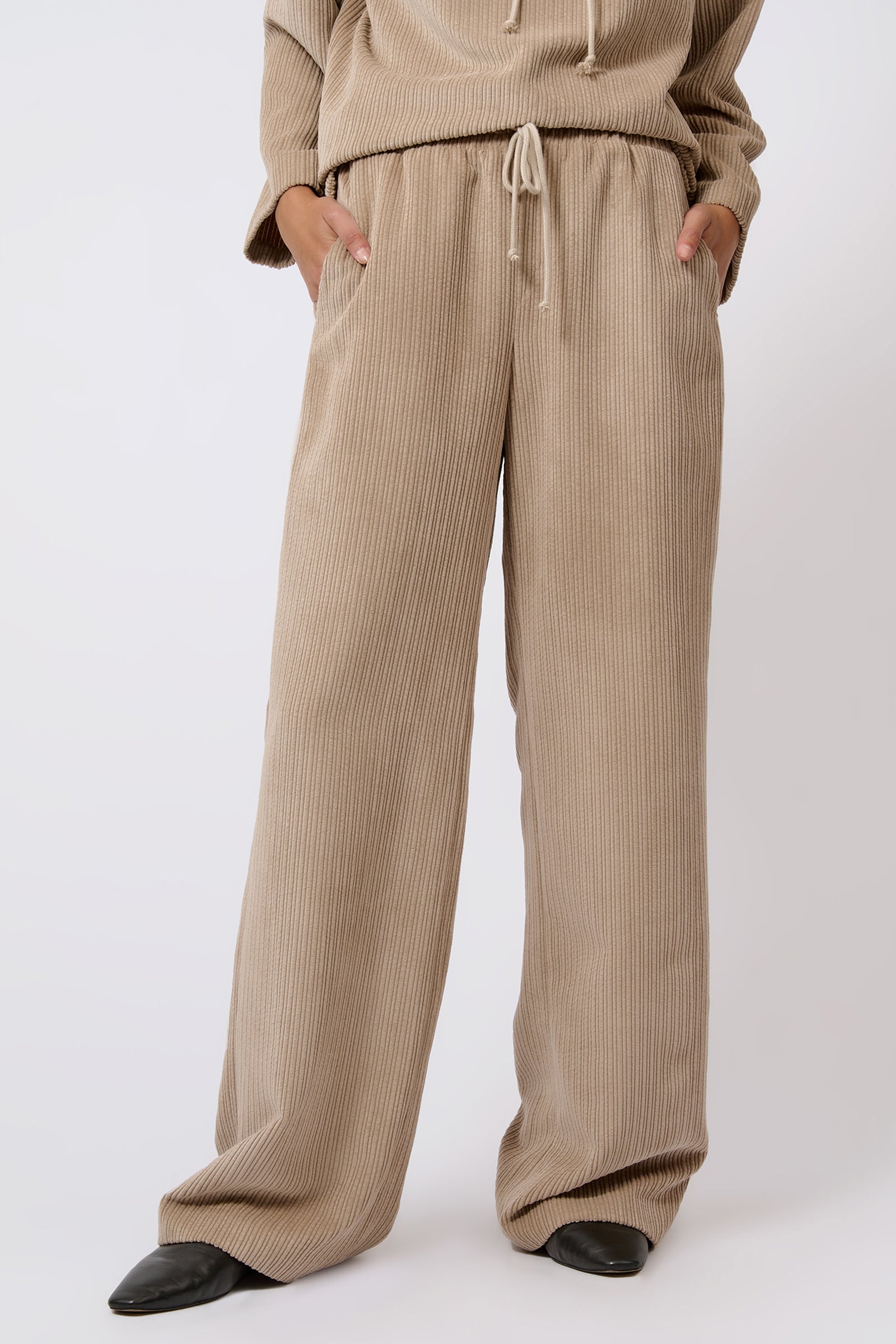 Kal Rieman Debbie Drawstring Pant in Beige on Model Front Detail View