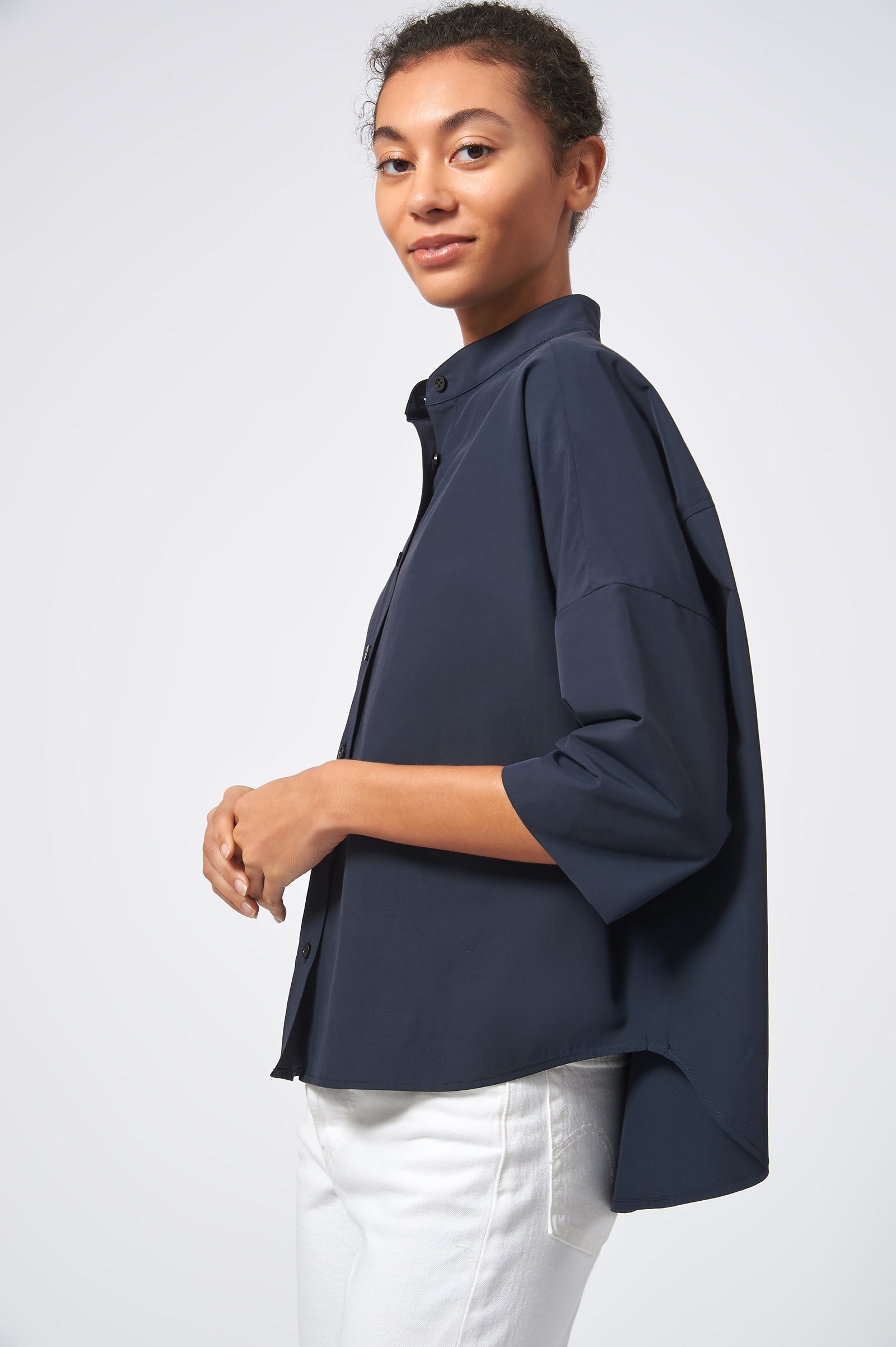 Kal Rieman Drop Shoulder Top Italian Broadcloth Navy On Model  Side View 2