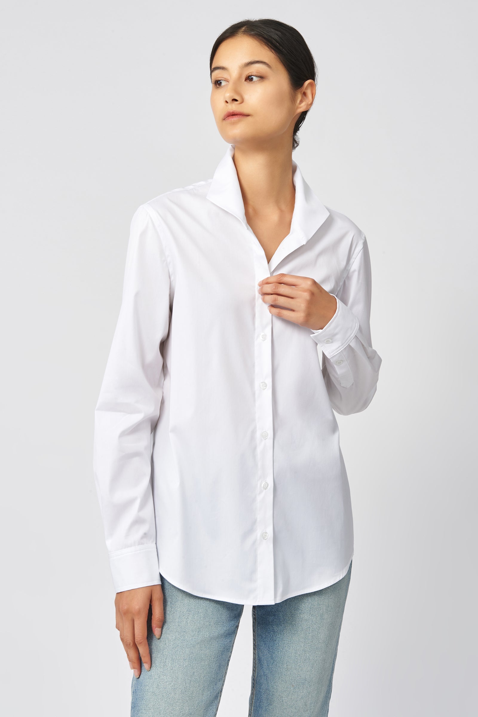 Kal Rieman Ginna Box Pleat Shirt in White Stretch on Model Front Detail View