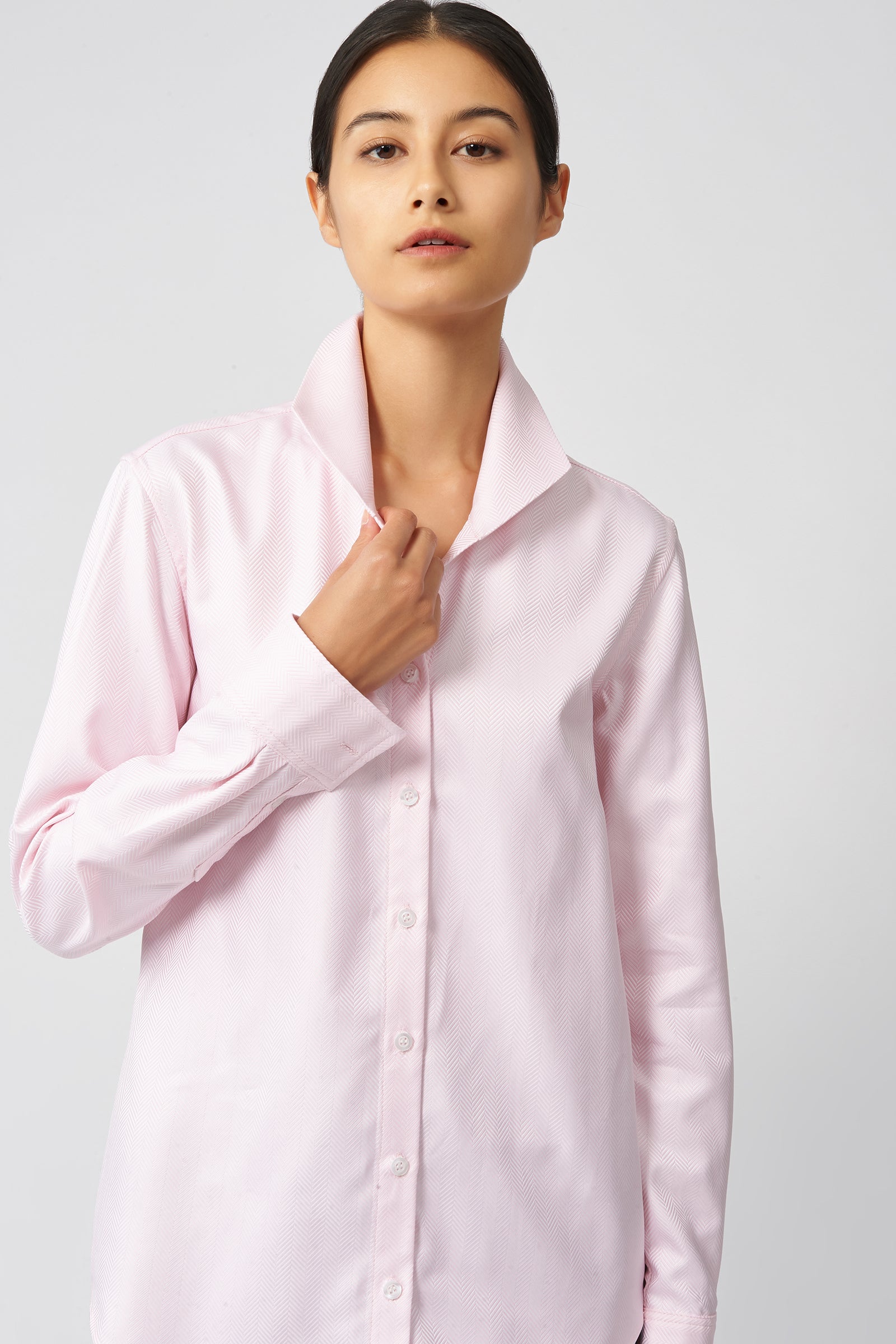 Kal Rieman Ginna Tailored Shirt in Pink Herringbone on Model Front Detail View