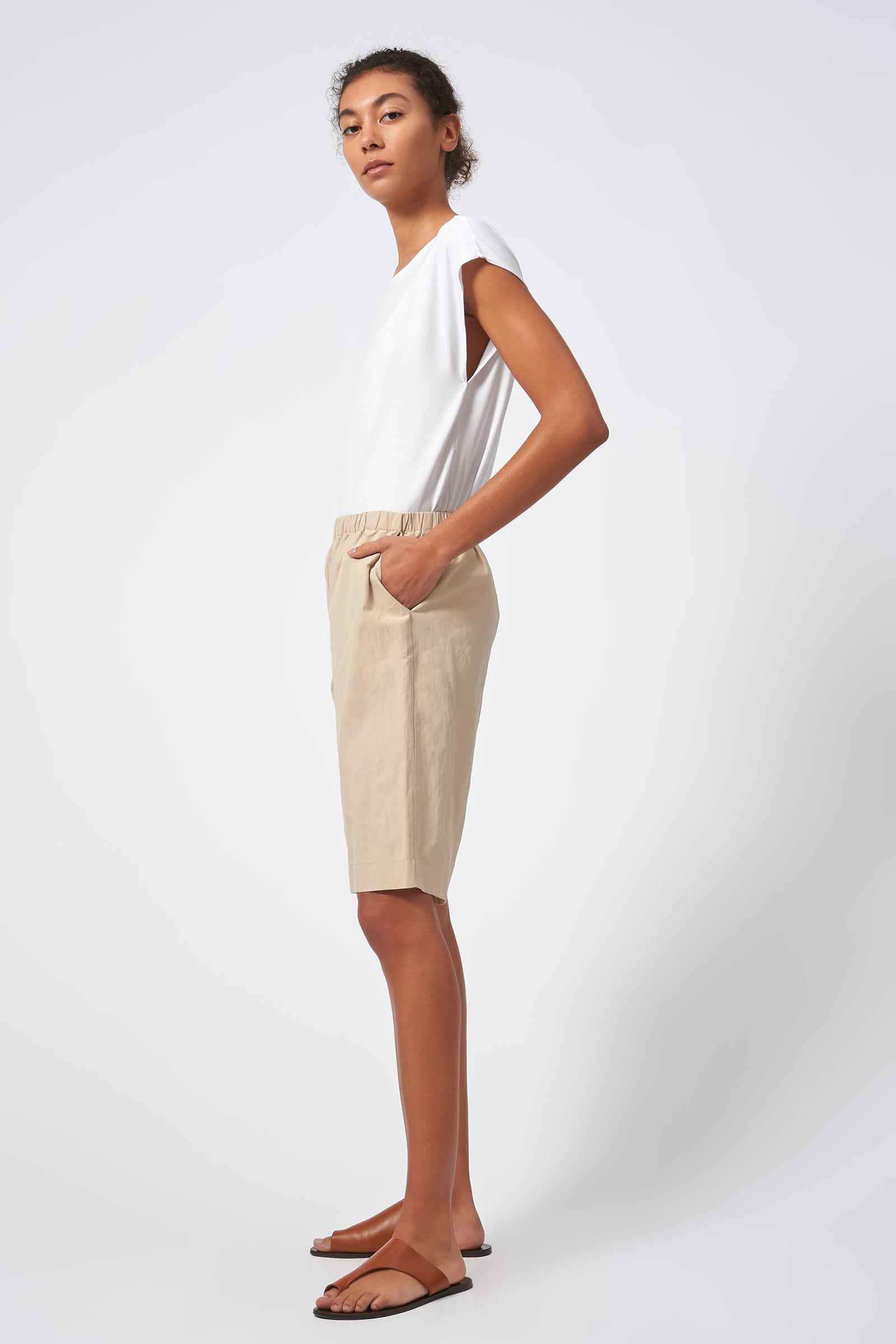 Kal Rieman Italian Cotton Nylon Bermuda Khaki On Model Side View