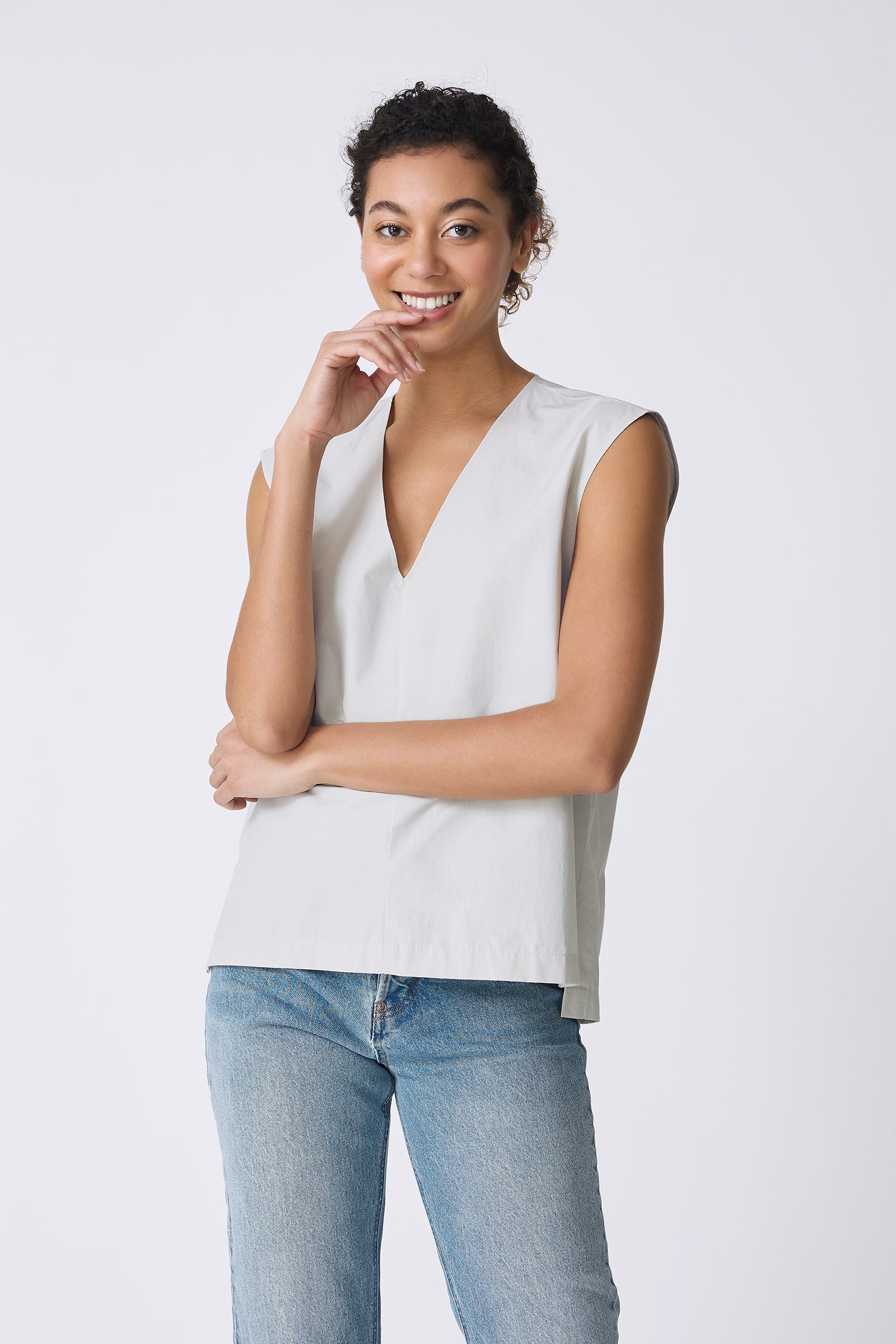 Kal Rieman Ava V-Neck Shell in Stone on model smiling front view