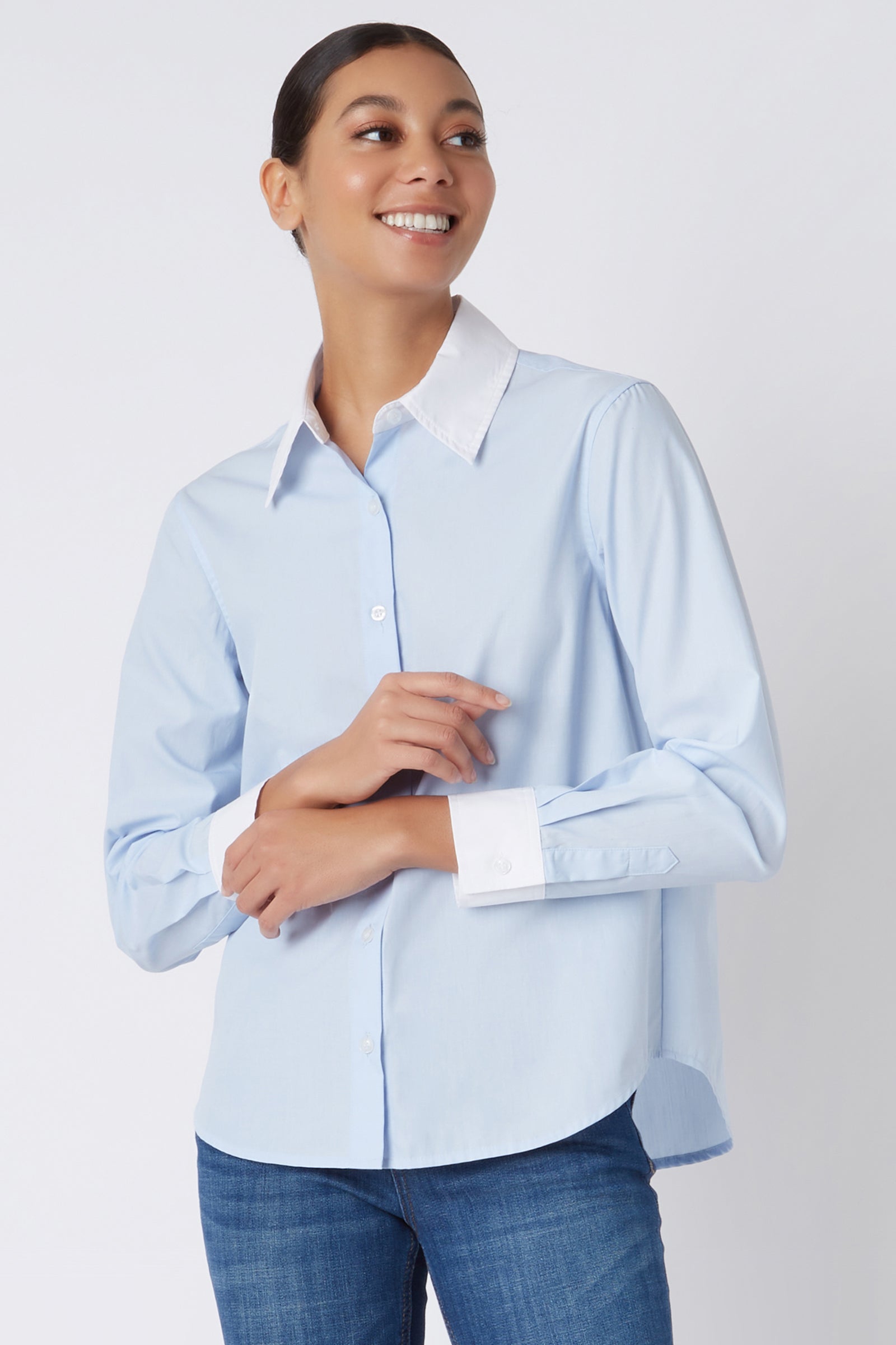 Kal Rieman Classic Tailored Shirt in Oxford Blue on Model Looking Left Cropped Front View