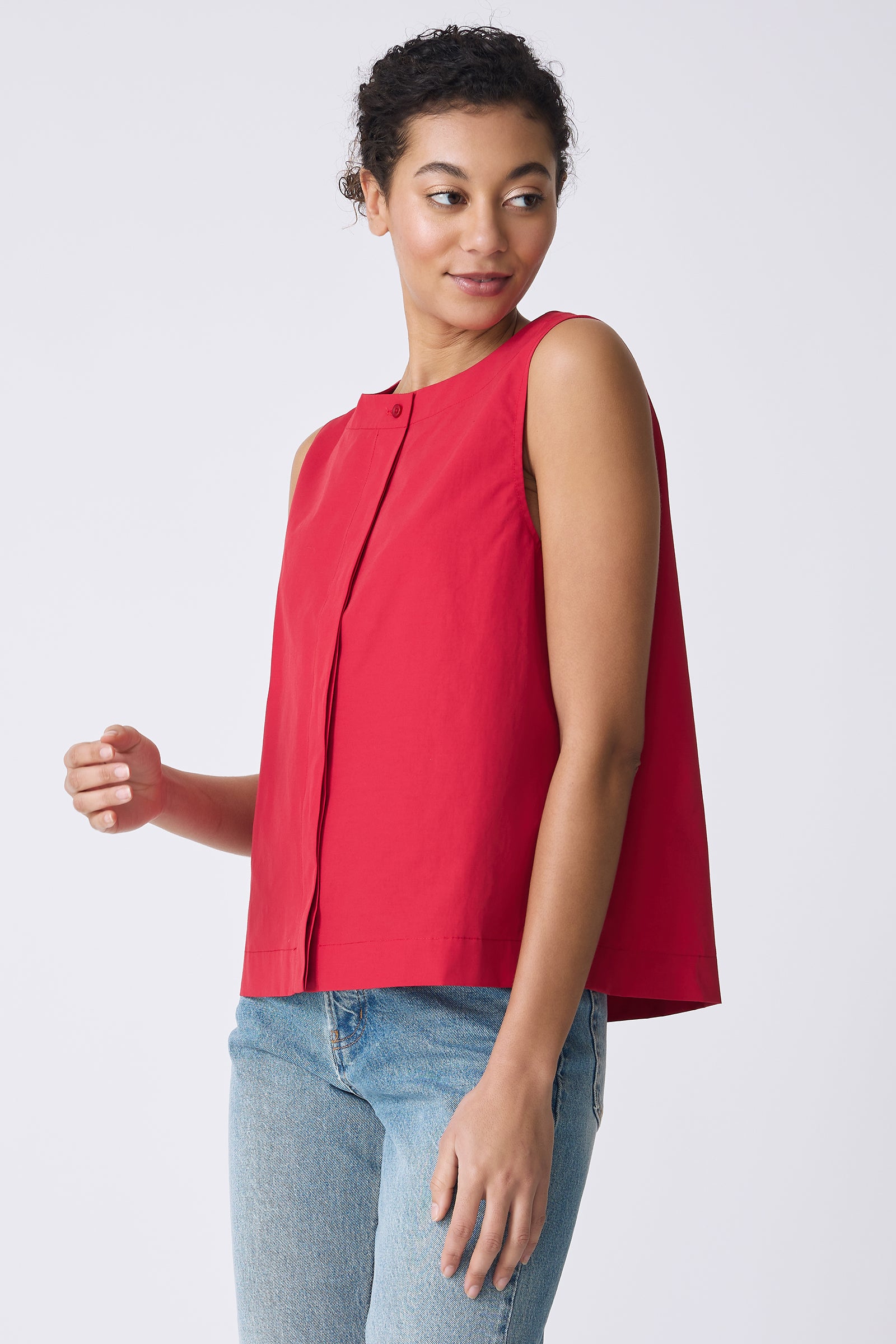 Kal Rieman Colette Shell Top in Red on model looking left front side view