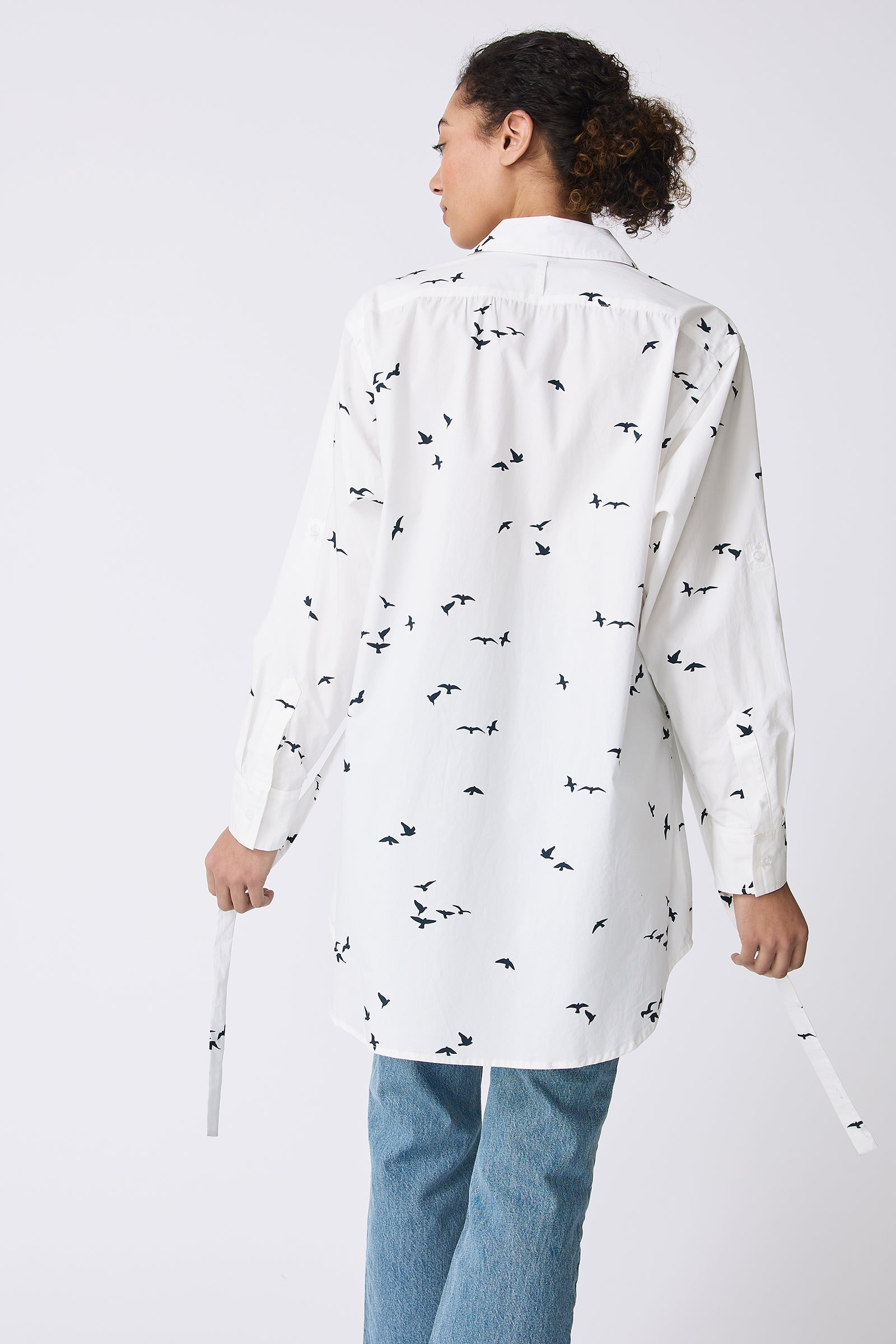 Kal Rieman Deanna Shirt in White Bird Print on model back view