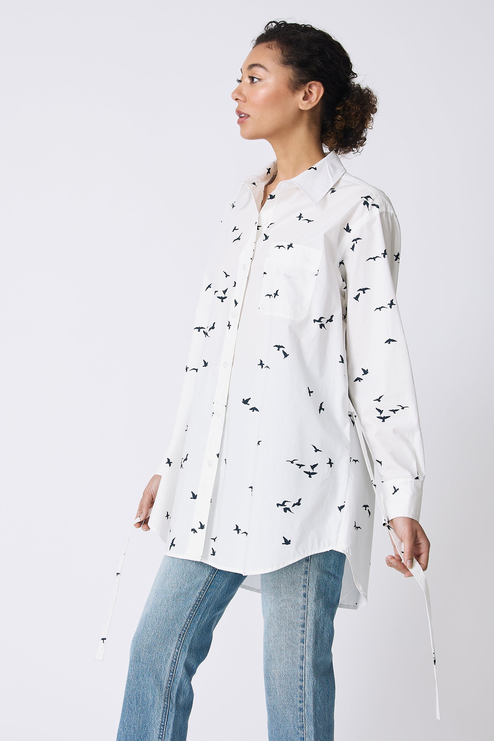 Kal Rieman Deanna Shirt in White Bird Print on model side view