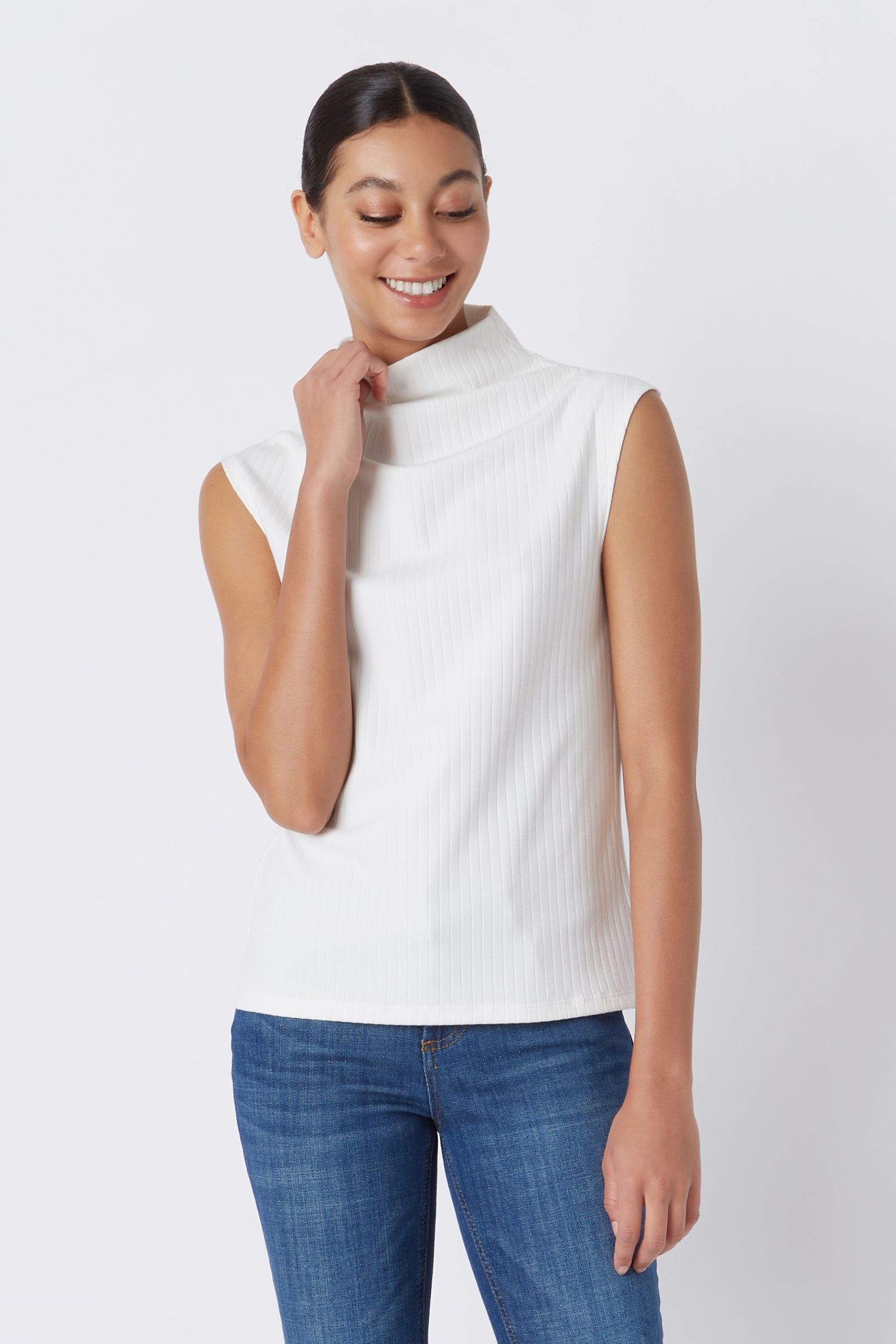 Kal Rieman Eva Funnelneck Tee in Ivory on Model Touching Collar Cropped Front View