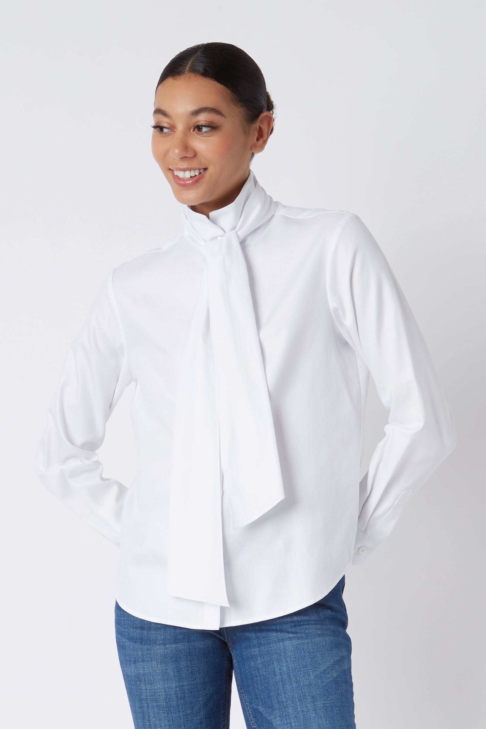 Kal Rieman Pleat Back Regency Blouse in White Twill on Model Looking Right Cropped Front View