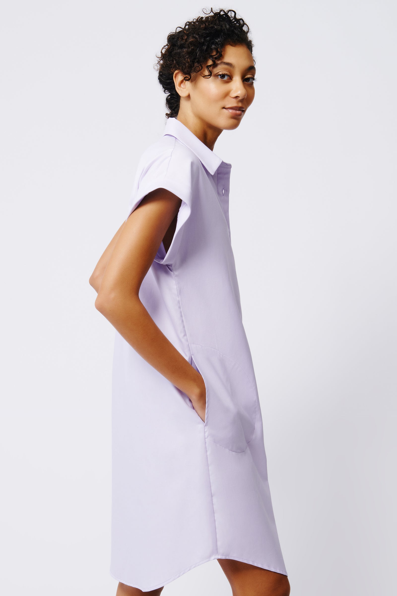 Kal Rieman Hedy Cuffed Cap Sleeve Shirt Dress in Lavender Pinpoint Oxford on Model Side View Crop