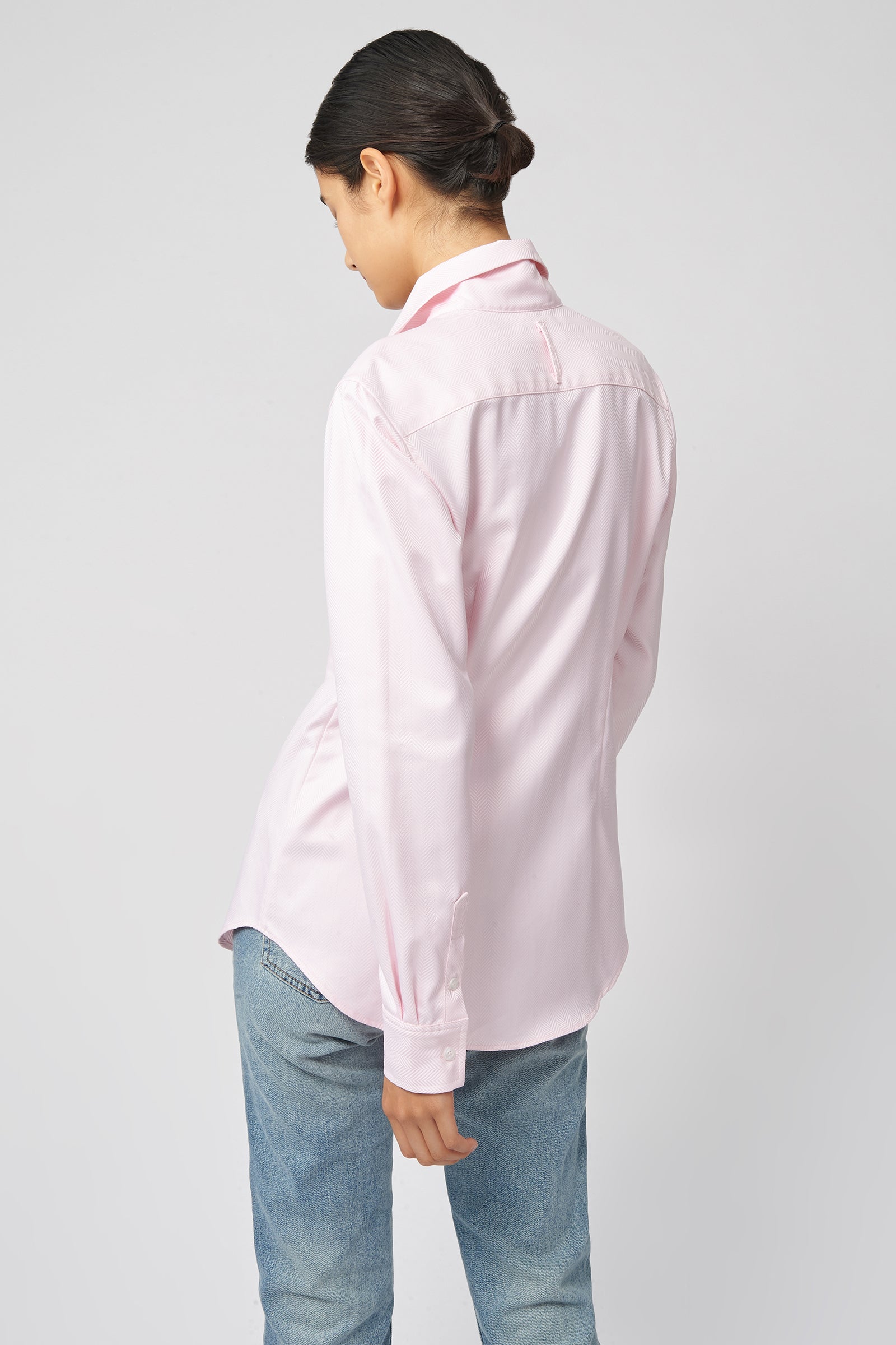 Kal Rieman Ginna Tailored Shirt in Pink Herringbone on Model Back View