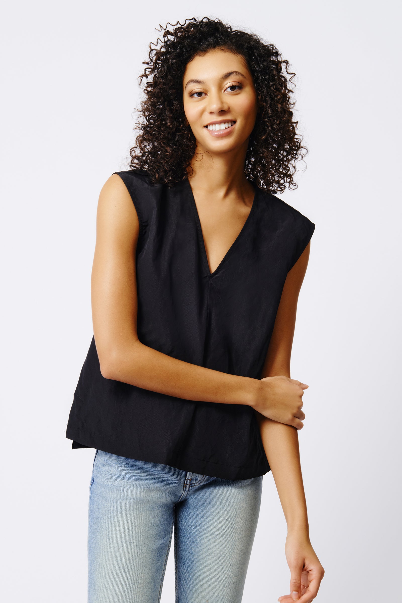 Kal Rieman Ava V Neck Shell in Black on Model Front View Crop 2