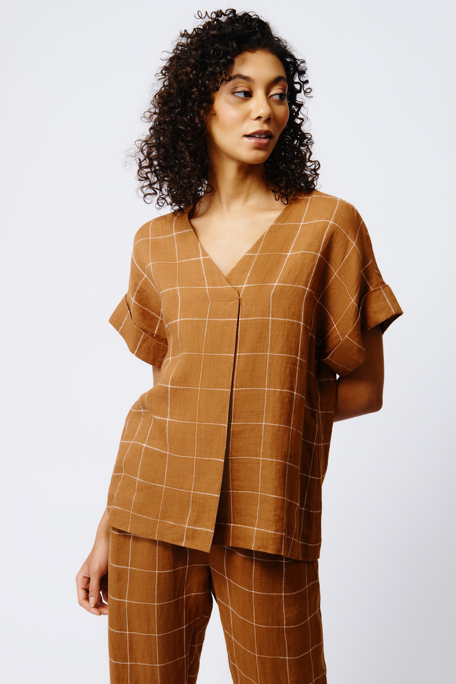 Kal Rieman Audrey Fold Front Kimono Top in Rust Windowpane on Model Front View Crop 2